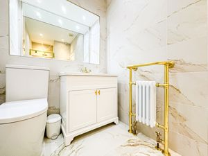 Photo 17- click for photo gallery